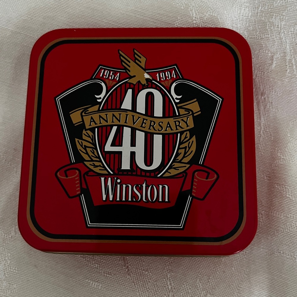 Vintage Collectible Commemorative Winston 40th Anniversary Lighter Red Tin Box